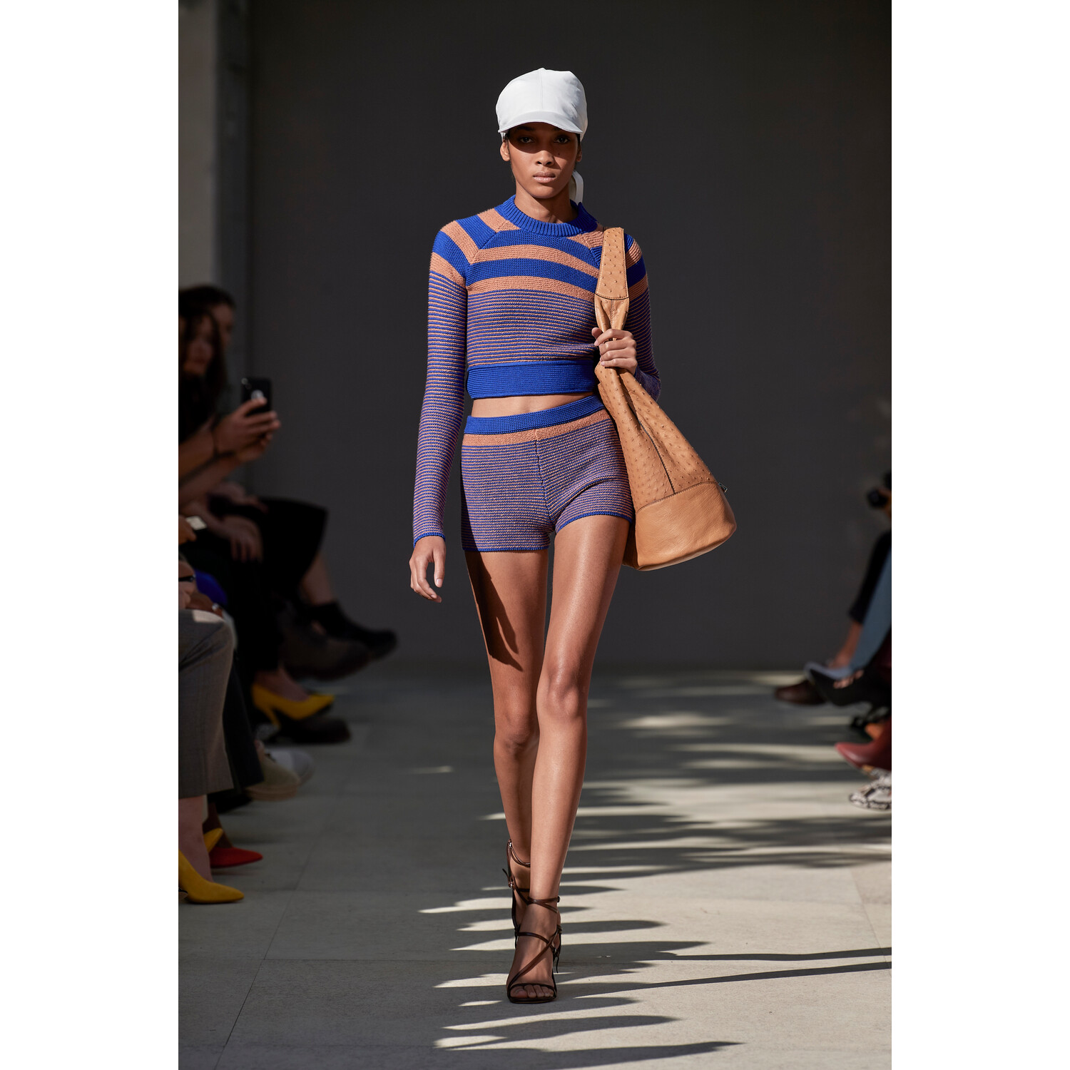 Фото Salvatore Ferragamo Spring 2020 / Salvatore Ferragamo весна-лето 2020 / Неделя моды: Милан
